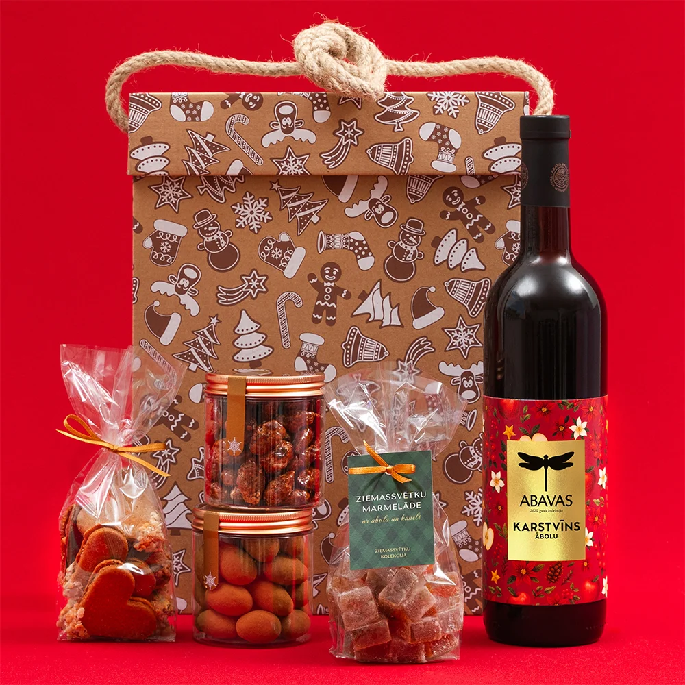 Ziemassvētku dāvanu komplekts "Ar labiem draugiem"